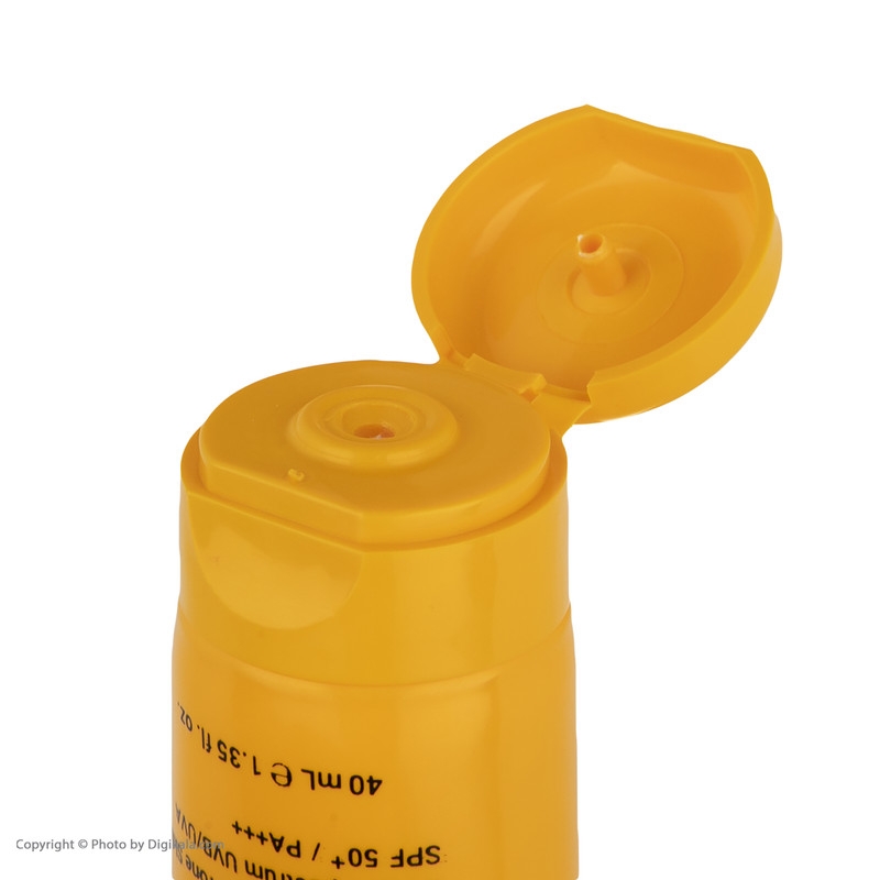 قیمت و خرید کرم ضدآفتاب و ضدلک بی‌رنگ لافارر مدل SPF50، مناسب پوست‌های چرب، حجم 40 میلی‌لیتر